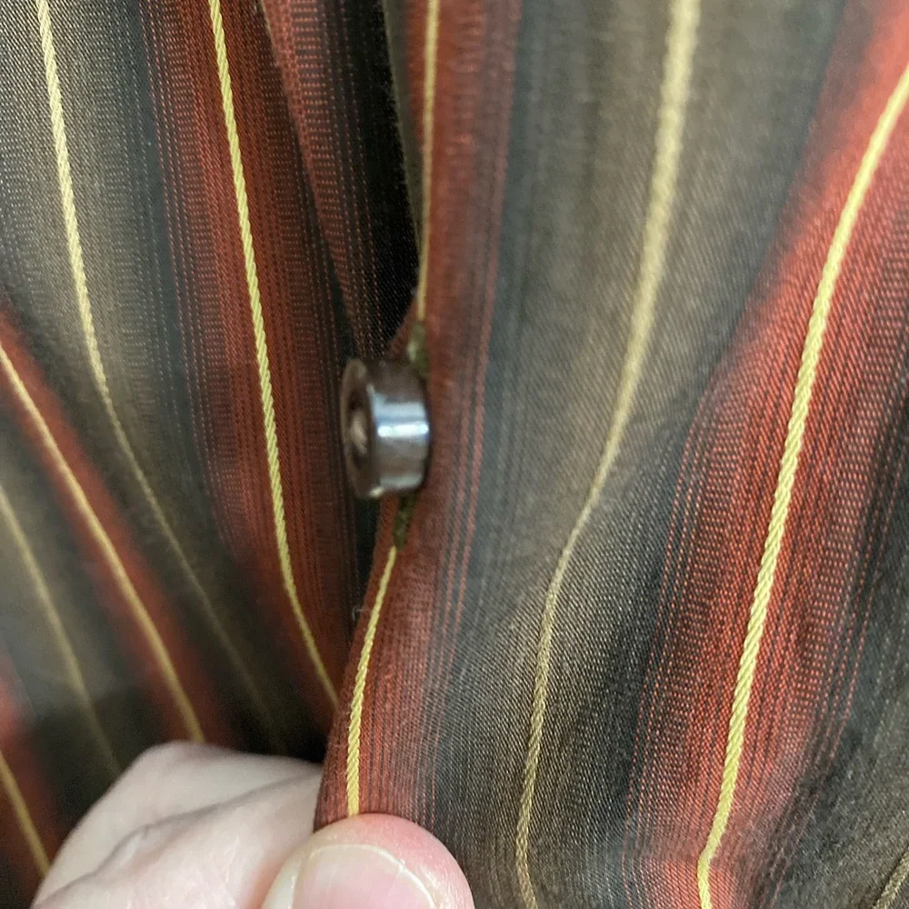 Banana Republic Men’s XL Shirt Vintage Y2K‎ Contrasting Cuffs